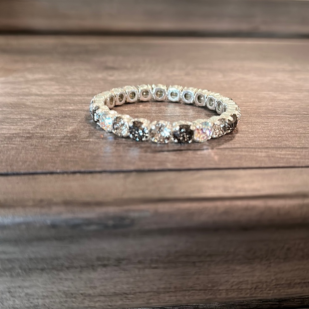 Crystal stretch bracelet
